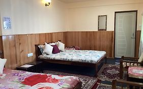 Waruhang Homestay